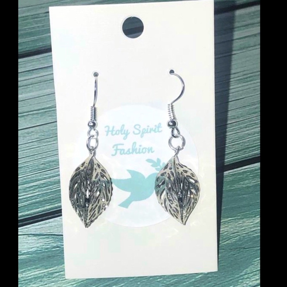 Silver Serenity Earrings